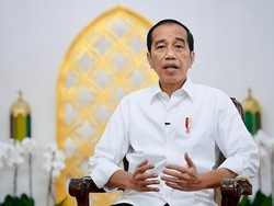 Jokowi: Lansia, Komorbid, Pengidap Batuk-Pilek Tetap Pakai Masker