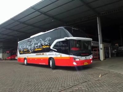 Penampakan Sleeper Bus Tentrem Dipakai PO Harapan Jaya