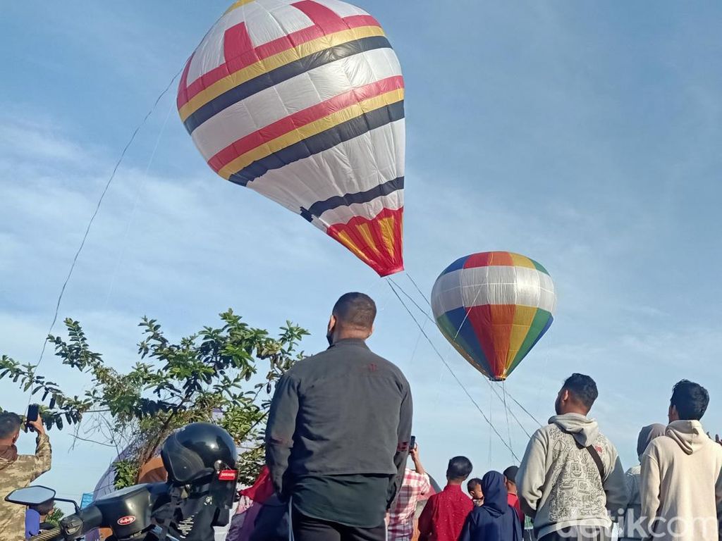 Tradisi Terbangkan Balon Udara Sambut Syawal, Kenali Dulu Aturannya!