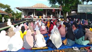 Jemaah Aboge di Purbalingga Baru Gelar Salat Idul Fitri Hari Ini
