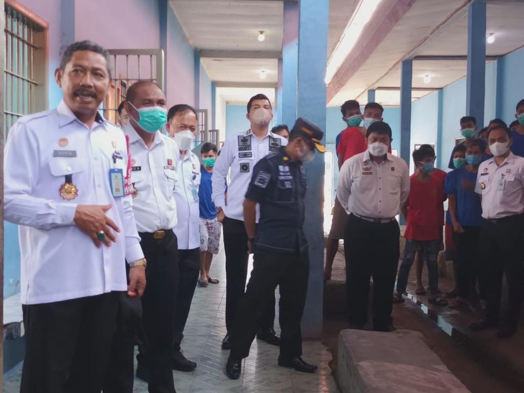 447 Narapidana di Sulut Dapat Remisi Lebaran, 2 Orang Langsung Bebas 447 Narapidana di Sulut Dapat Remisi Lebaran, 2 Orang Langsung Bebas