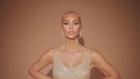 Isu Kim Kardashian Operasi Pengecilan Bokong