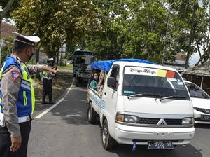 Puluhan Mobil Mogok, Lalin di Tanjakan Gentong Tasik Macet Parah!
