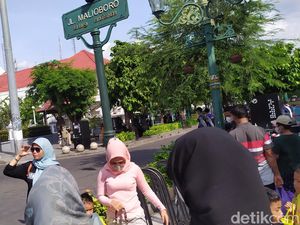 Potret Ramainya Malioboro Sore Ini dan Parkir Merangkak Naik