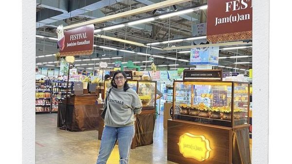 Gaya Menur Soekarno, Putri Sukmawati Soekarno yang Hobi Kulineran
