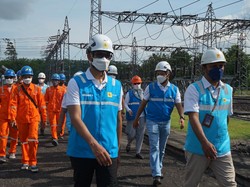 Amankan Pasokan Listrik Lebaran, 50 Ribu Personel PLN Siaga 24 Jam Amankan Pasokan Listrik Lebaran, 50 Ribu Personel PLN Siaga 24 Jam