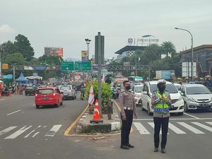 Prioritaskan Arus Balik, Jalur Menuju Puncak Ditutup Pagi Ini