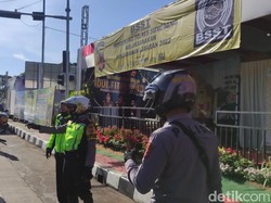 Hadapi Arus Balik, Polres Sumedang Buka Akses Tol Cisumdawu