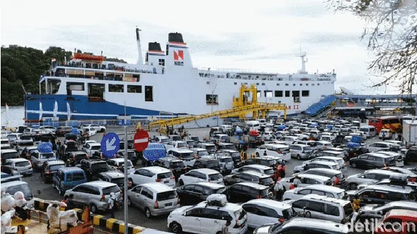 Potret Mudik 2022 yang Pecahkan Rekor