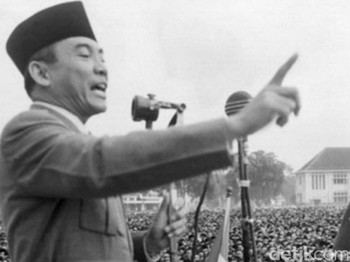 Sukarno di Antara Muhammadiyah dan NU