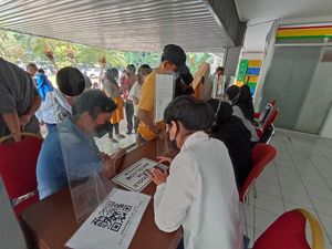Tak Reservasi Tiket Online, Ratusan Calon Pengunjung Ancol Diputar Balik Tak Reservasi Tiket Online, Ratusan Calon Pengunjung Ancol Diputar Balik