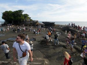 Pengabenan I Gusti Gede Aryadi, Jalan Menuju Tanah Lot Ditutup Siang Ini Pengabenan I Gusti Gede Aryadi, Jalan Menuju Tanah Lot Ditutup Siang Ini