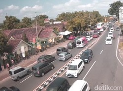 Perhatian! Jalur Arteri Jombang-Nganjuk Mulai Padat, Berpotensi Macet