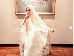 Syahrini Pulang ke Indonesia, Langsung Lepas Rindu dengan Ibunda