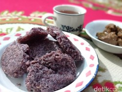 Ulen Tasikmalaya, Nikmat Disantap Hangat Bersama Rendang!