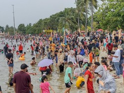 Celetukan Warga Bogor Lihat Ancol Ramai: Saya Pikir Jakarta Sepi...