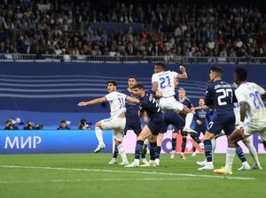 Comeback Dramatis! Madrid Bangkit Berkat 2 Gol Dalam 2 Menit Comeback Dramatis! Madrid Bangkit Berkat 2 Gol Dalam 2 Menit