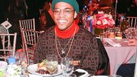 Gaya Nyentrik Anderson Paak saat Makan Malam di Met Gala 2022