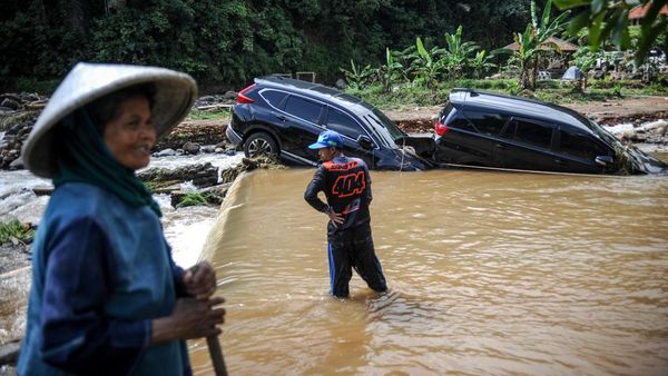 Banjir Bandang Melanda Sumedang