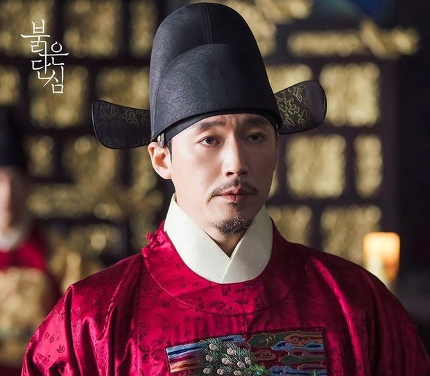 Jang Hyuk berperan sebagai Park Gye Won/ Foto: instagram.com/kbsdrama
