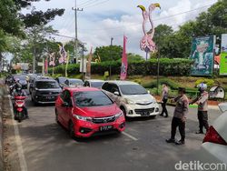 Volume Kendaraan di Kawasan Wisata Jatim Naik pada H+3 Lebaran
