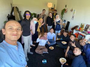 Lebaran Mahasiswa RI di Belanda, Akhirnya Bisa Sholat Ied di Lapangan Lebaran Mahasiswa RI di Belanda, Akhirnya Bisa Sholat Ied di Lapangan