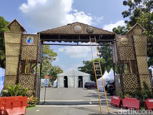 Melihat Persiapan Tradisi Seba Baduy di Lebak Melihat Persiapan Tradisi Seba Baduy di Lebak