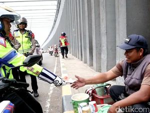 Bahaya! Jangan Swafoto di Terowongan Lingkar Nagreg Bahaya! Jangan Swafoto di Terowongan Lingkar Nagreg