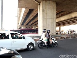 Jalur Simpang Susun Cileunyi Kerap Buat Pemotor Bingung