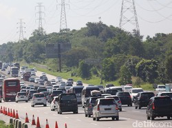 Kendaraan Pribadi Mendominasi Jalur Mudik