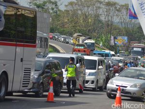 Rajapolah-Gentong Macet 12 Km, Lalin Lembang Lebih Lengang
