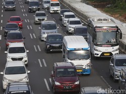 Arus Balik, Jalur One Way dari GT Cikatama Terpantau Macet