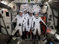 Melihat Kursus Astronaut di Pulau Lanzarote Spanyol