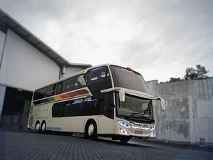 Tampilan Bus Tingkat Terbaru PO Sinar Jaya Tampilan Bus Tingkat Terbaru PO Sinar Jaya