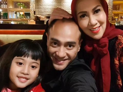 Ferry Irawan dan Venna Melinda