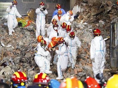 Gedung di China Runtuh, Puluhan Korban Terjebak Hingga 130 Jam