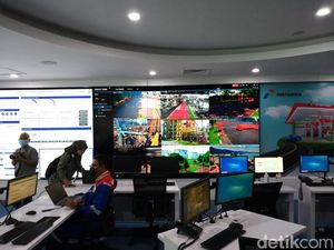 Intip Markas Pertamina Pemantau Pasokan BBM saat Mudik Lebaran