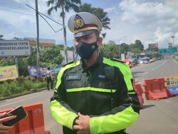 Menurun, Kendaraan Masuk ke Puncak Bogor hingga Siang Ini Hanya 21 Ribu