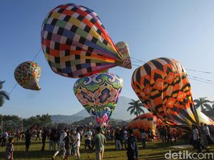 Kemeriahan Festival Balon Udara Hiasi Langit Wonosobo Kemeriahan Festival Balon Udara Hiasi Langit Wonosobo