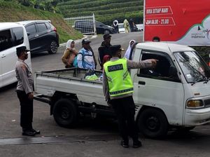 Catat! Polisi Akan Tindak Kendaraan Bak Terbuka Angkut Wisatawan