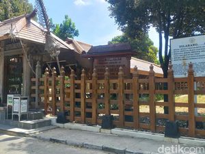 Mau Wisata Religi saat Mudik Lamongan, Ini Beberapa Lokasinya Mau Wisata Religi saat Mudik Lamongan, Ini Beberapa Lokasinya
