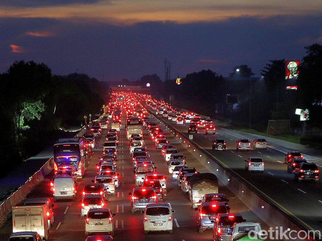 One Way dari Semarang hingga Jakarta Berakhir Mulai Pukul 02.30