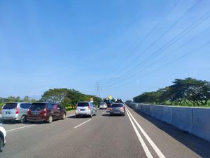 Cerita Arus Balik 6 Mei Semarang-Serpong 10 Jam, Terbantu One Way-Contraflow