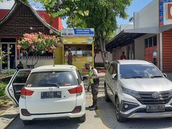 Rest Area Km 57 Mulai Dikosongkan Jelang One Way Tol Km 414-47 Pukul 14.00