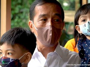 Asyiknya Liburan Jokowi Bersama Cucu di Bali Asyiknya Liburan Jokowi Bersama Cucu di Bali