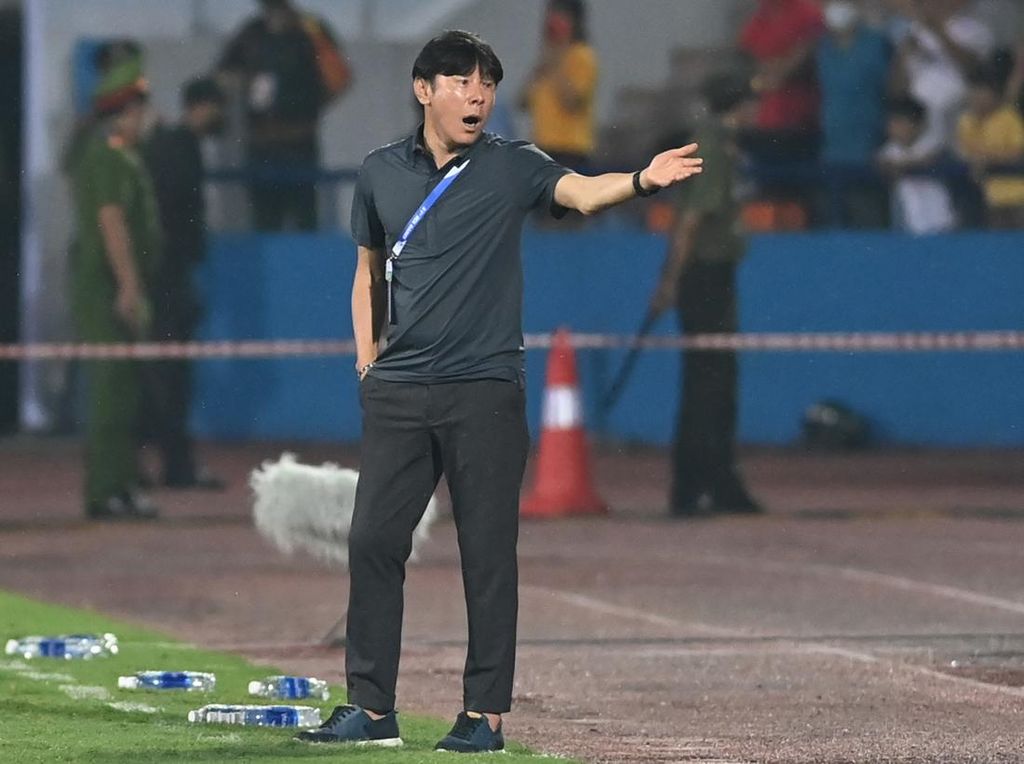 Formasi 3 Bek Tengah Shin Tae-yong Bawa Indonesia ke Piala Asia