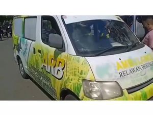 4 Fakta Baru Ambulans Kena Tilang di Puncak Gegara Angkut Wisatawan 4 Fakta Baru Ambulans Kena Tilang di Puncak Gegara Angkut Wisatawan