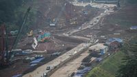 Foto-foto Arus Balik di Jalur Fungsional Tol Cisumdawu