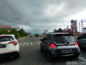 Jalur Masuk Makassar di Simpang 5 Mandai Sepi, Ganjil-Genap Batal Diterapkan Jalur Masuk Makassar di Simpang 5 Mandai Sepi, Ganjil-Genap Batal Diterapkan