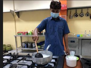 Bubur Tuak Karangasem, Bubur Tanpa Alkohol yang Bisa Obati Sembelit Bubur Tuak Karangasem, Bubur Tanpa Alkohol yang Bisa Obati Sembelit